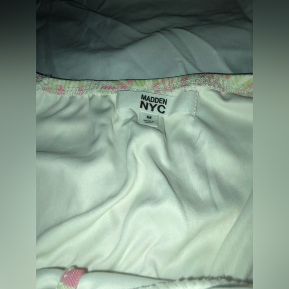 ✨NYC Madden Ruched Dress✨ - Picture 4 of 5